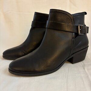 Vince Camuto Peamer Black Leather Ankle Boots with Strap/Buckle Size 8M